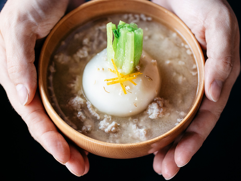 まるごとかぶのおぼろ風みそ汁