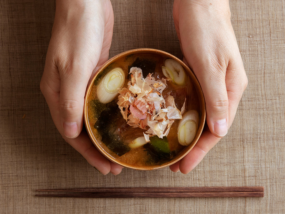 ひかり味噌（味噌屋のまかないみそ汁 蔵出し信州こうじみそ）