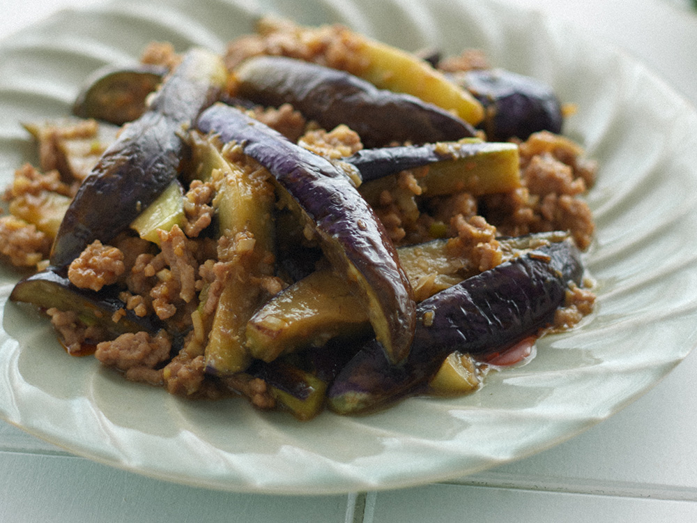 レシピ　豚となすの󠄀味噌炒め（ひかり味噌 CRAFT MISO とろみ）